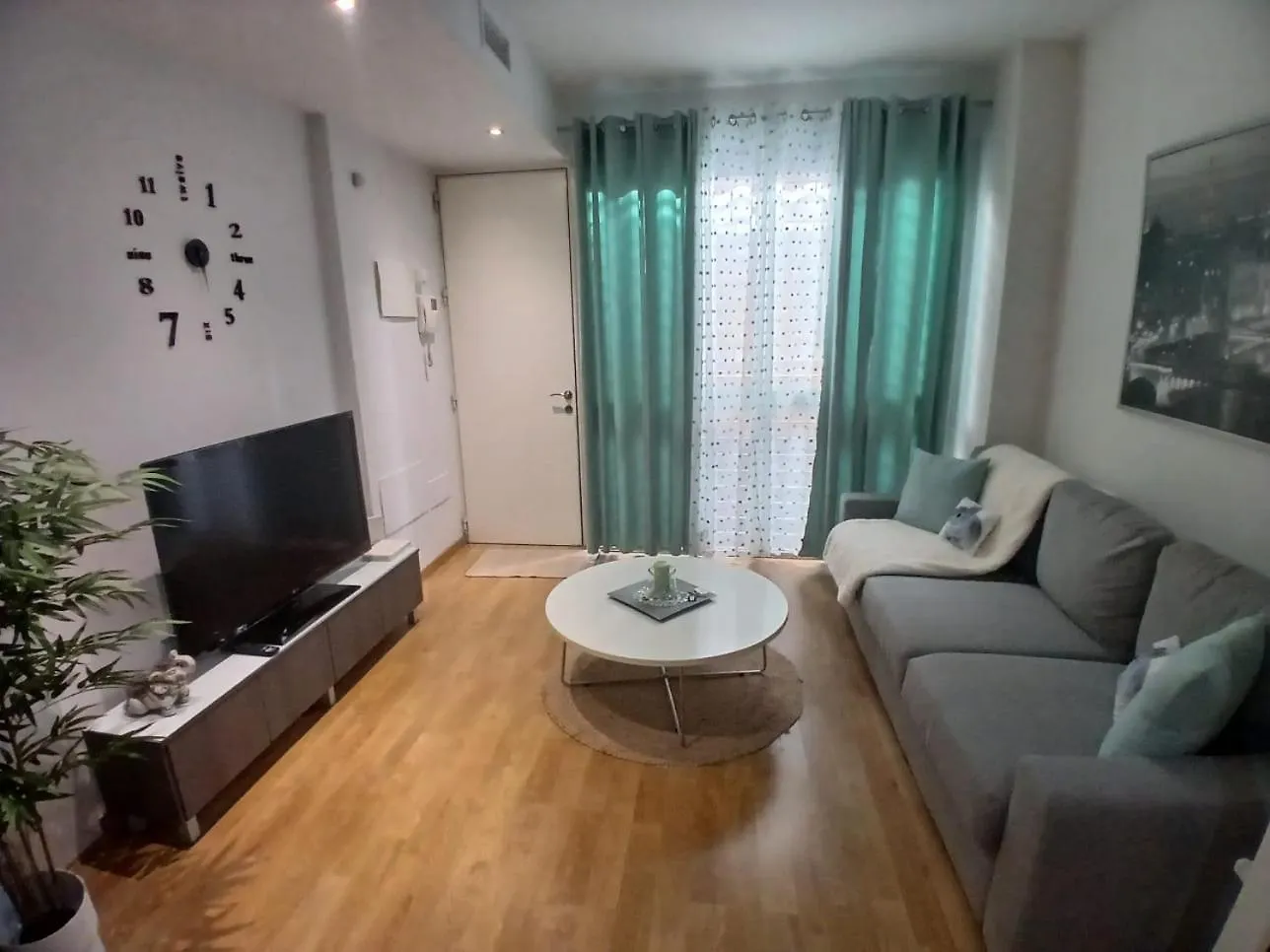 Apartamento Bernier Malaga 0*,